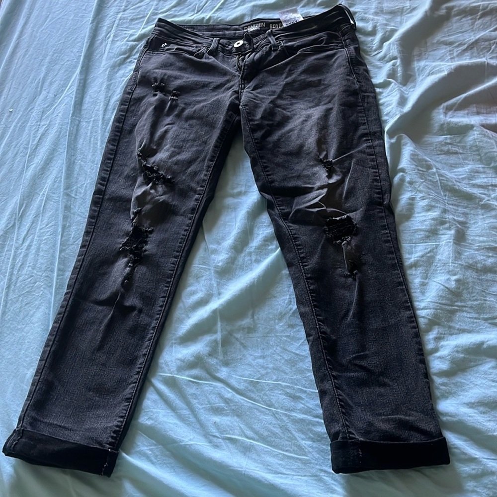 Charcoal Levi’s Boyfriend jeans